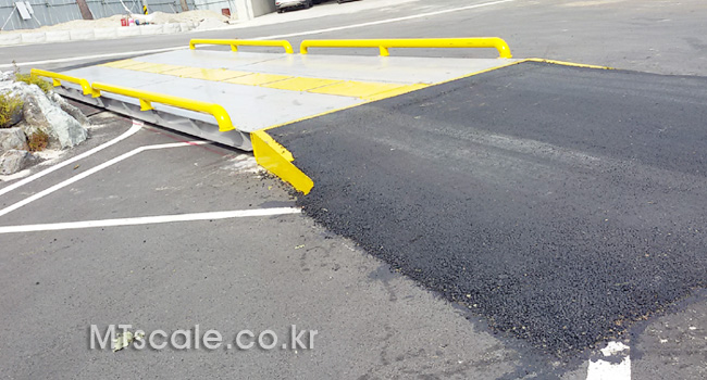 지상식 트럭스케일 설치 사례 · Ramp Frame